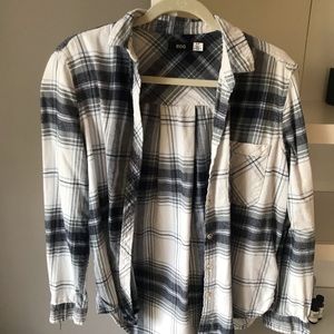 BDG Blue and white flannel